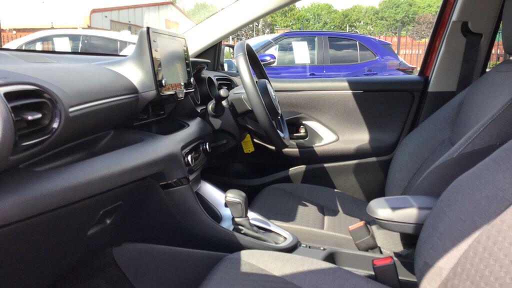 Toyota Yaris 1.5 Vvt-h Design E-cvt Euro 6 Ss  #6