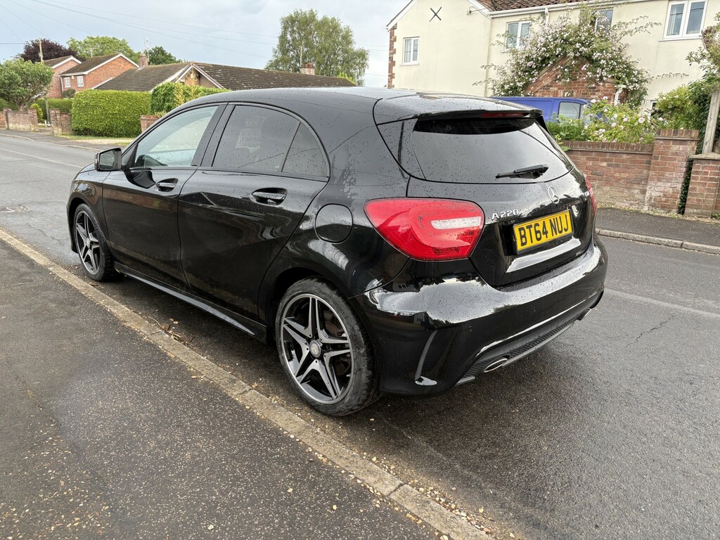 Mercedes-Benz A Class Hatchback 2.1 A220 Cdi Amg Sport 2015 BT64NUJ Black #4