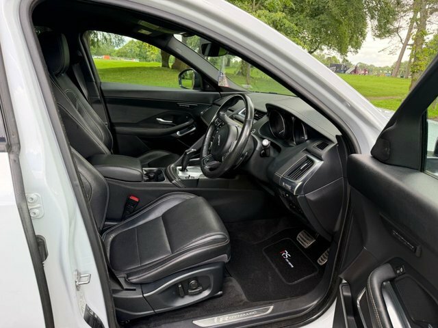 Jaguar E-Pace 2.0 D150 Chequered Flag Awd #10