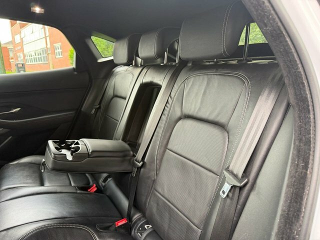 Jaguar E-Pace 2.0 D150 Chequered Flag Awd #18