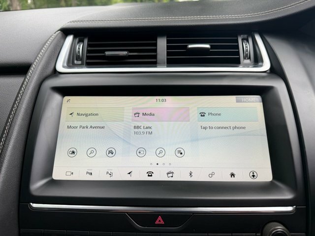 Jaguar E-Pace 2.0 D150 Chequered Flag Awd #30