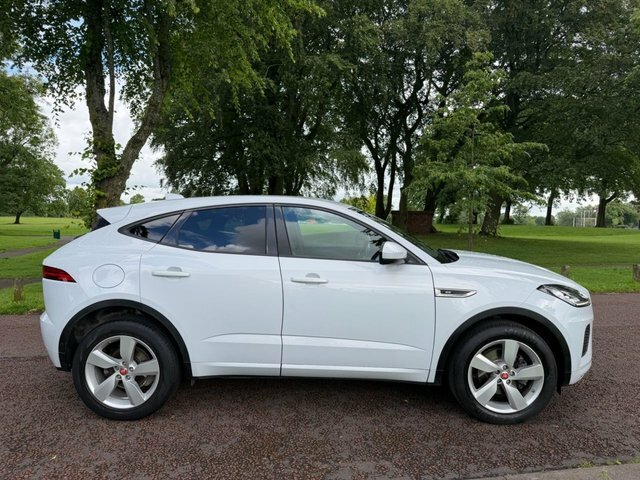 Jaguar E-Pace 2019 2.0 D180 R-dynamic Se Suv Awd White #2