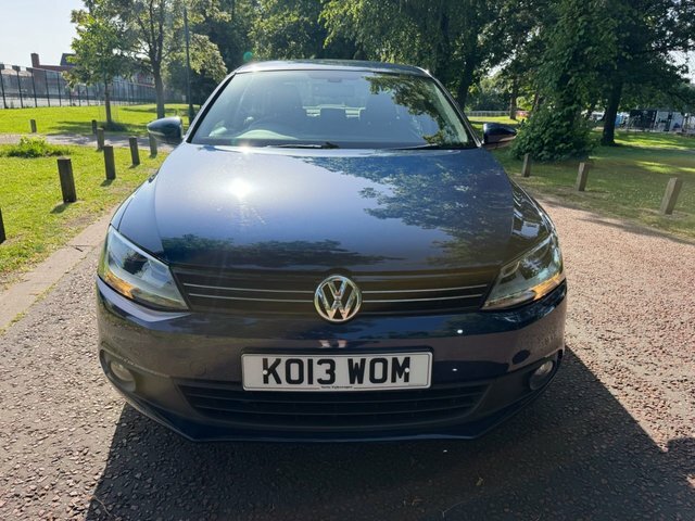 Volkswagen Jetta Ltd Edition Black #8