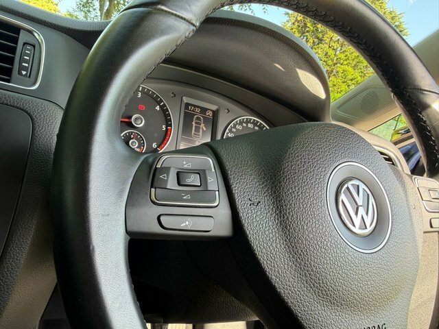 Volkswagen Jetta Ltd Edition Black #29