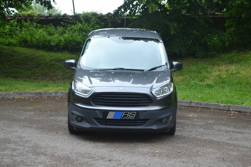 Ford Transit Courier Mpv Grey #4