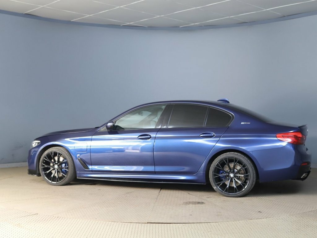 BMW 5 Series 2L M Sport FJ68PXX Blue #3