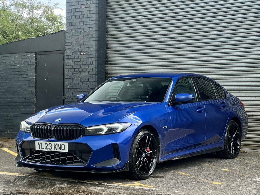 BMW 3 Series 2L M Sport YL23KNO Blue #2