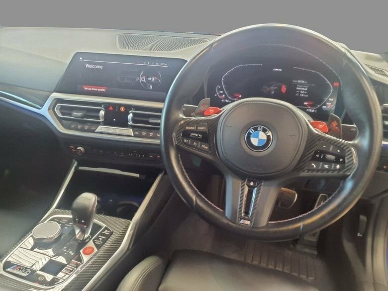 BMW M4 3L Competition YM22TGO Blue #4
