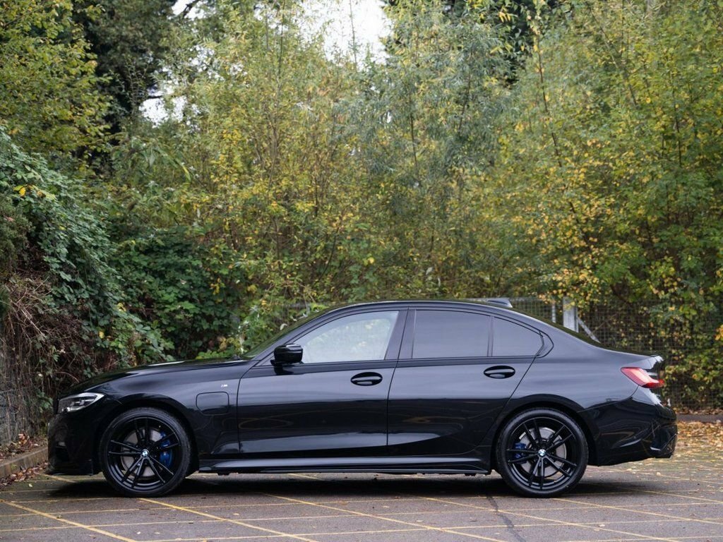 BMW 3 Series 2L M Sport Black #4