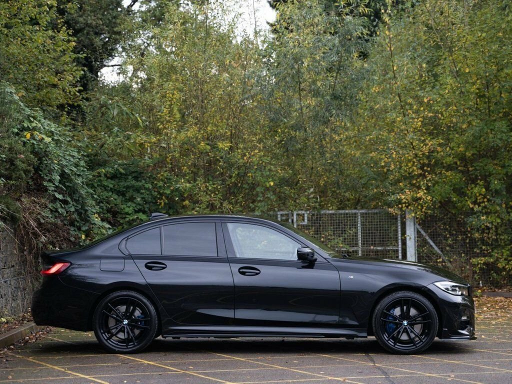 BMW 3 Series 2L M Sport Black #5