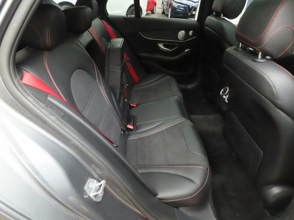 Mercedes-Benz C Class C 200 Amg Line White #8