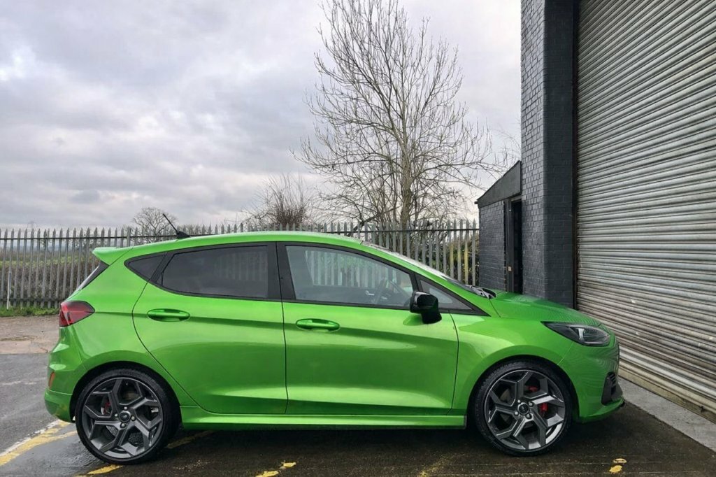 Ford Fiesta 1L St-3 Green #4