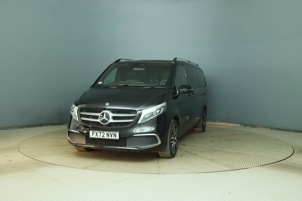 Mercedes-Benz V Class 2L Sport Black #2