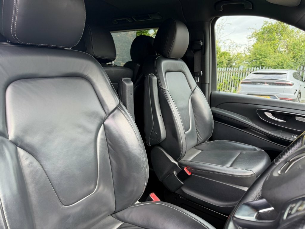 Mercedes-Benz V Class V 220 D Amg Line Extra-long Silver #15