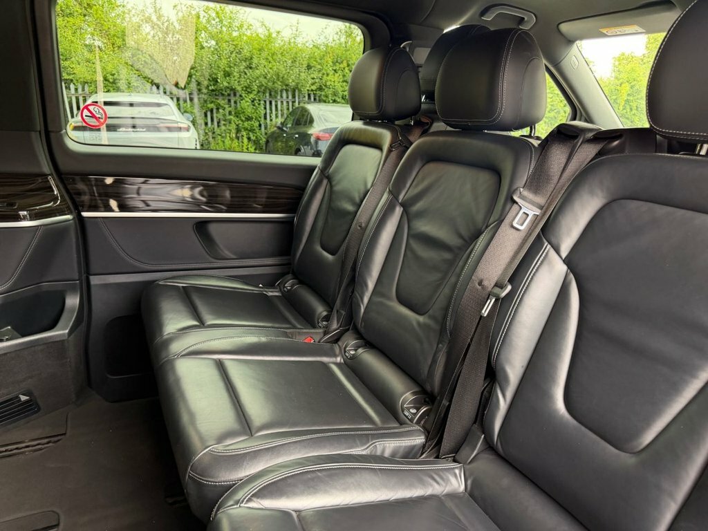 Mercedes-Benz V Class V 220 D Amg Line Extra-long Silver #13