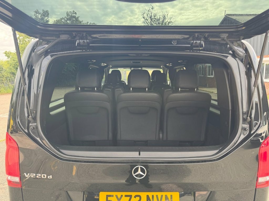 Mercedes-Benz V Class V 220 D Amg Line Extra-long Silver #20