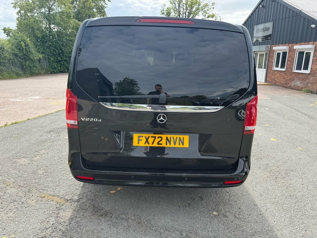 Mercedes-Benz V Class V 220 D Amg Line Extra-long Silver #21