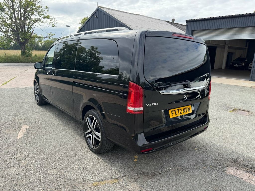 Mercedes-Benz V Class V 220 D Amg Line Extra-long Silver #22