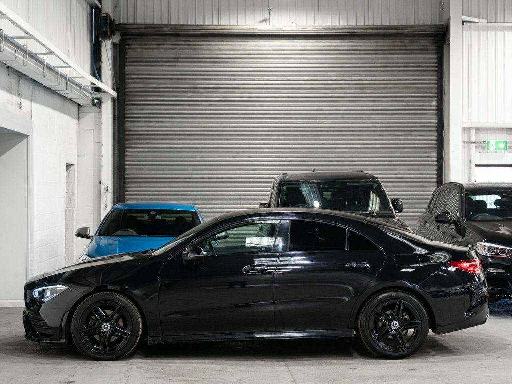 Mercedes-Benz CLA Class 1.3L Amg Line Black #4