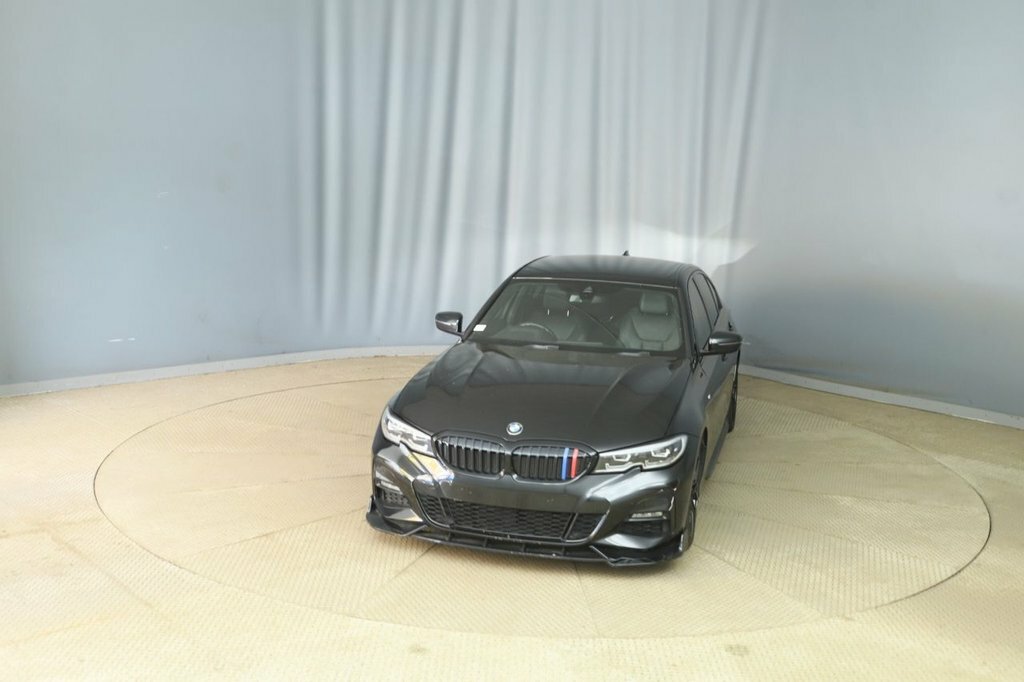BMW 3 Series 2L M Sport Black #2