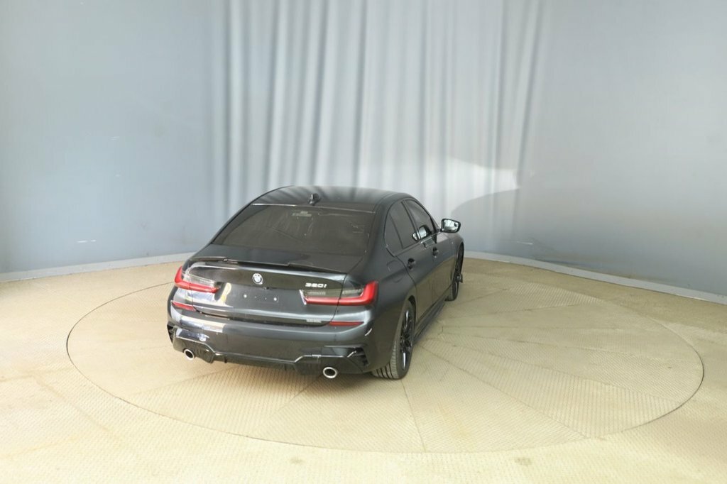 BMW 3 Series 2L M Sport Black #4