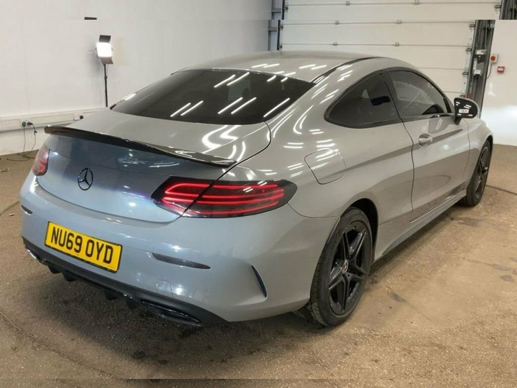 Mercedes-Benz C Class 2L Amg Line Grey #3