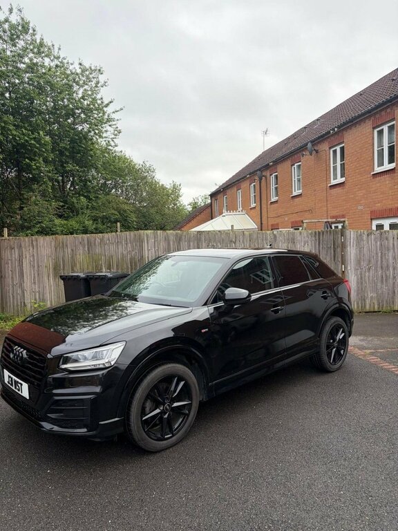 Audi Q2 1L S Line Black #3