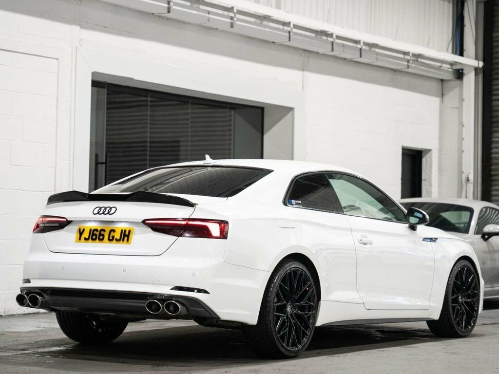 Audi A5 2L S Line White #4