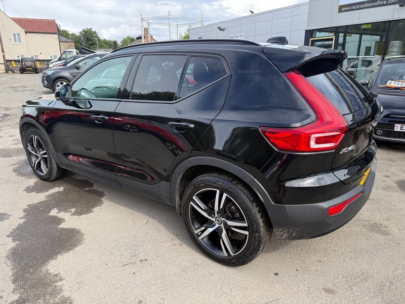 Volvo XC40 Recharge T4 R-design YS21DJV Black #4