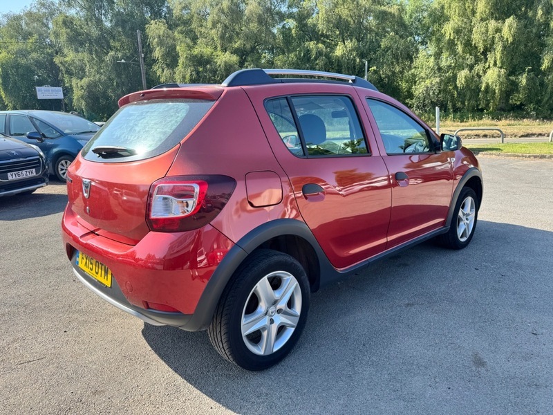 Dacia Sandero Stepway Ambiance Tce Red #5