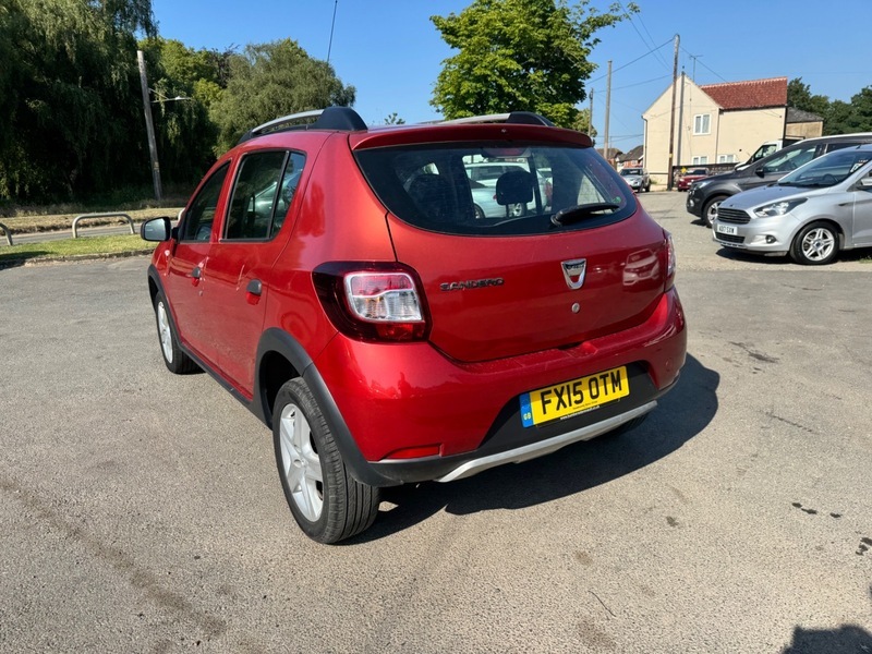 Dacia Sandero Stepway Ambiance Tce Red #3