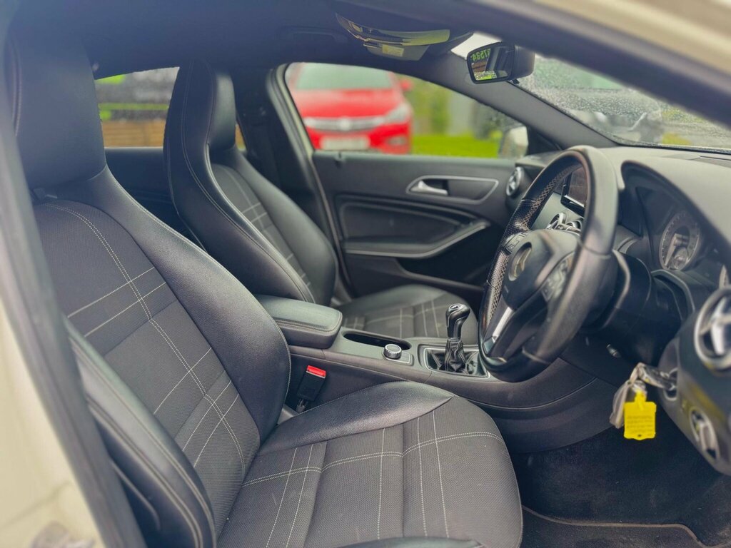 Mercedes-Benz A Class 2.0 A250 Blueefficiency Engineered By Amg Hatchbac Grey #28