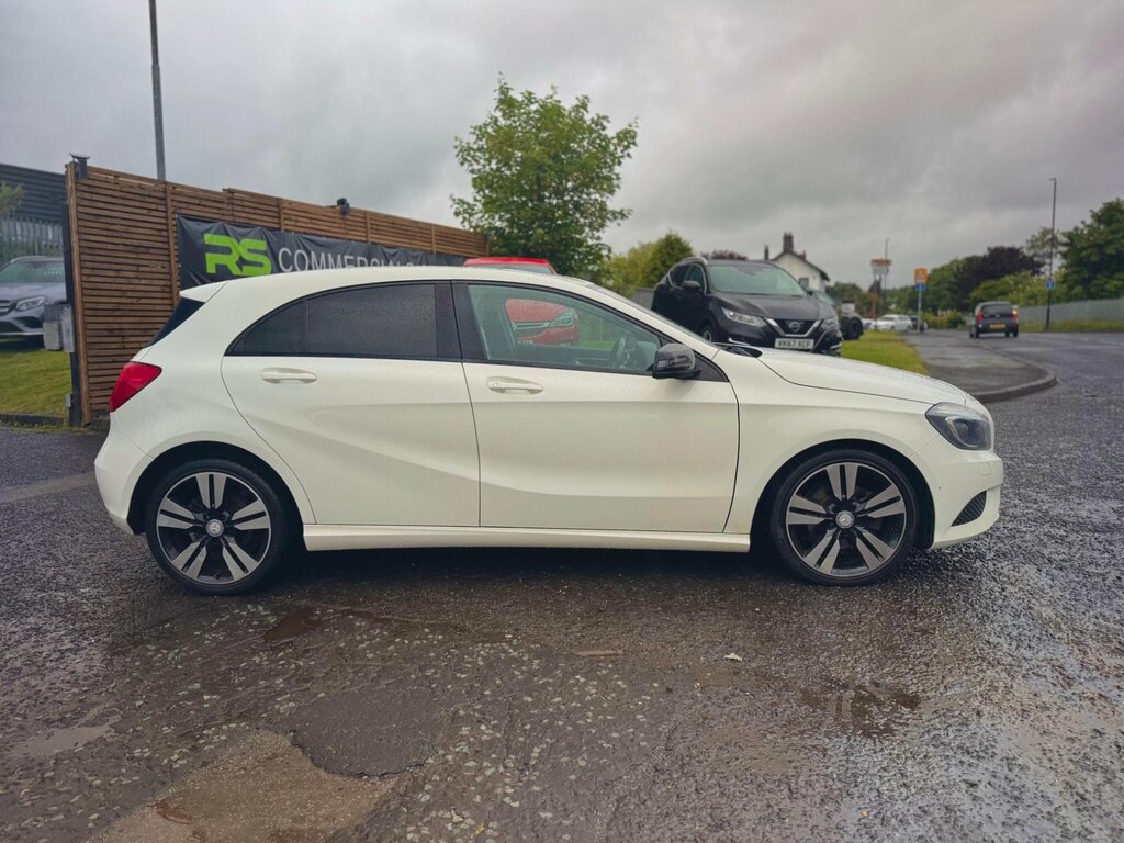 Mercedes-Benz A Class 2.0 A250 Blueefficiency Engineered By Amg Hatchbac Grey #7