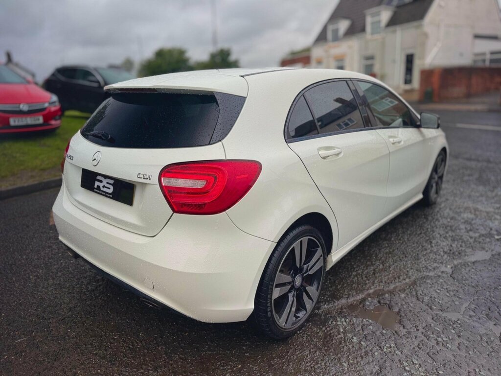 Mercedes-Benz A Class 2.0 A250 Blueefficiency Engineered By Amg Hatchbac Grey #4