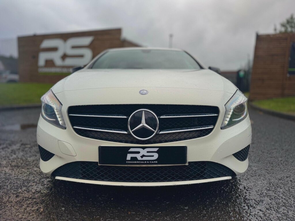 Mercedes-Benz A Class 2.0 A250 Blueefficiency Engineered By Amg Hatchbac Grey #1