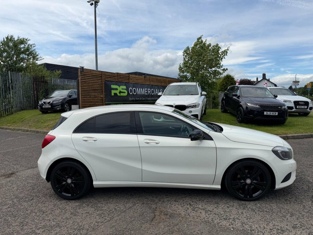 Mercedes-Benz A Class 1.8 A200 Cdi Blueefficiency Sport Euro 5 Ss SL13YBY White #3