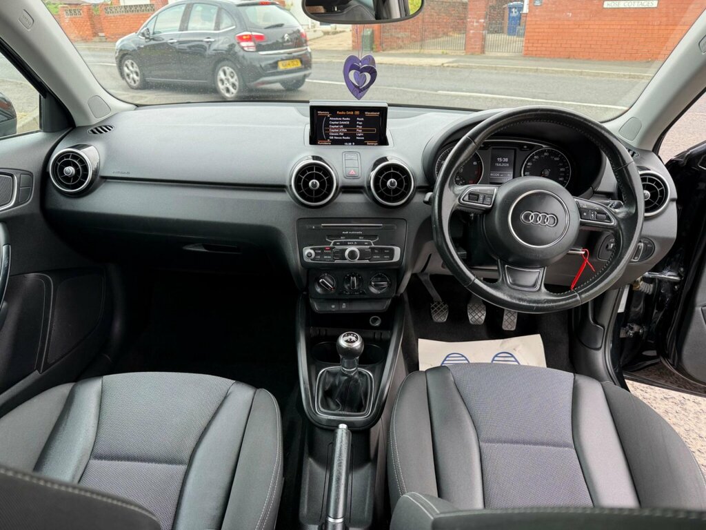 Audi A1 1.4 Tfsi Sport S Tronic Red #10