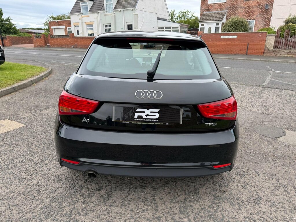 Audi A1 1.4 Tfsi Sport S Tronic Red #8