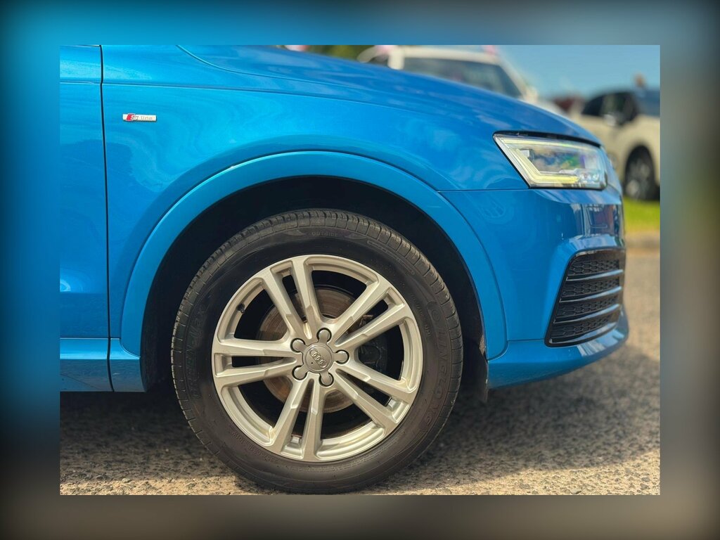 Audi Q3 Suv Red #19