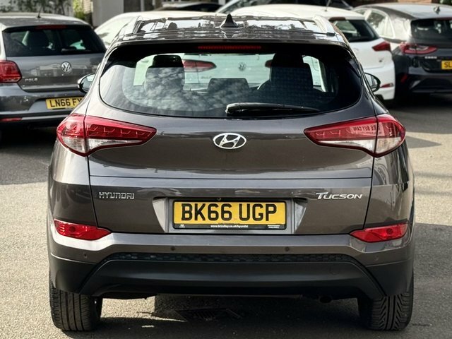 Hyundai Tucson 1.7 Crdi Blue Drive Se Nav Suv E BK66UGP Grey #5