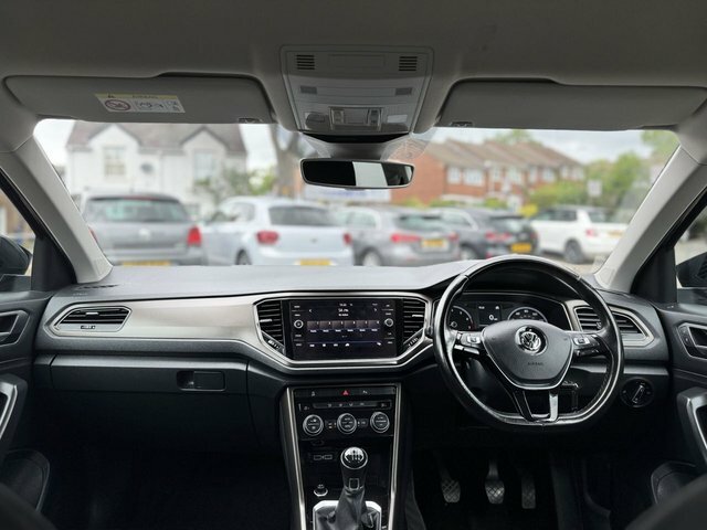 Volkswagen T-Roc 2017 1.5 Tsi Sel 150Ps Evo Black #46