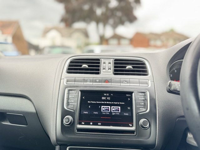 Volkswagen Polo 1.2 Tsi Match Silver #46