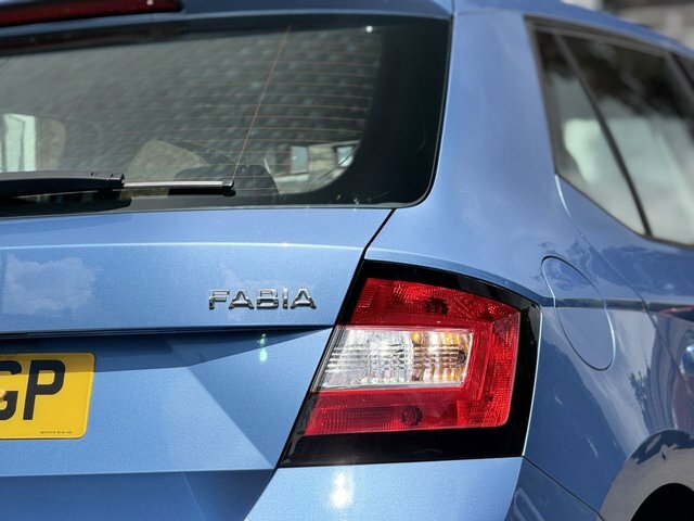 Skoda Fabia Hatchback 1.2 Tsi Se Dsg Euro 6 Ss 201616 Silver #30