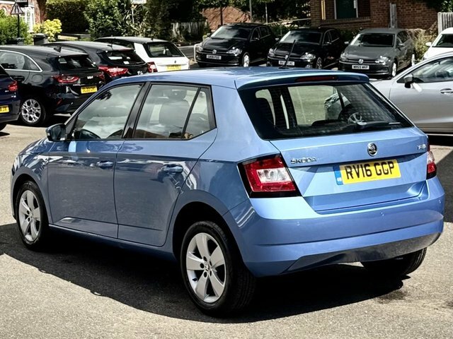 Skoda Fabia Hatchback 1.2 Tsi Se Dsg Euro 6 Ss 201616 Silver #9