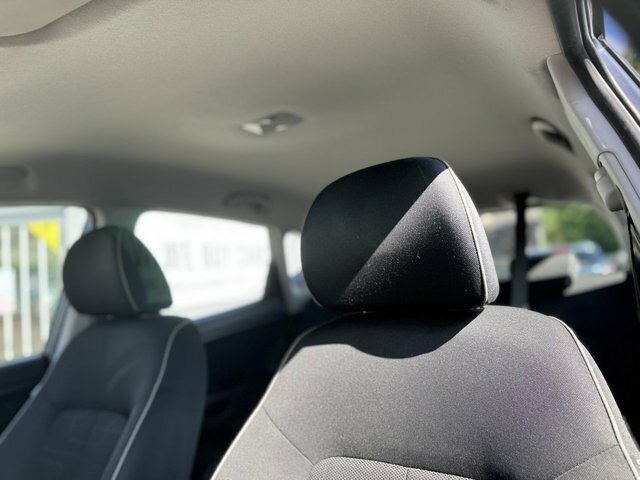 Kia Venga 3 Red #41