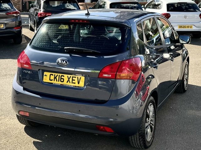 Kia Venga 3 Red #28