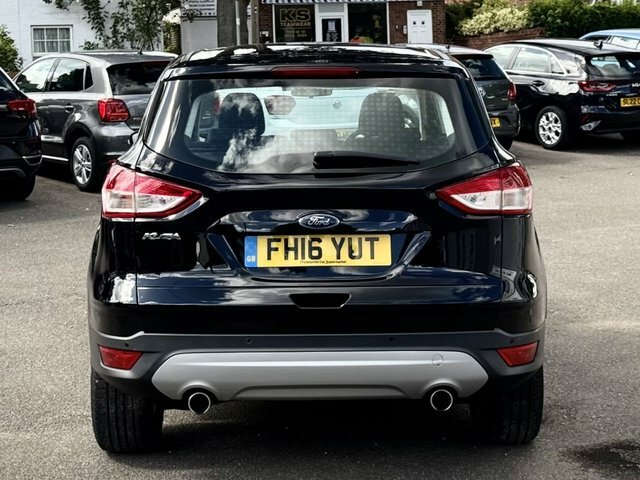 Ford Kuga 2.0 Tdci Zetec Suv 2Wd Euro 6 S Black #5