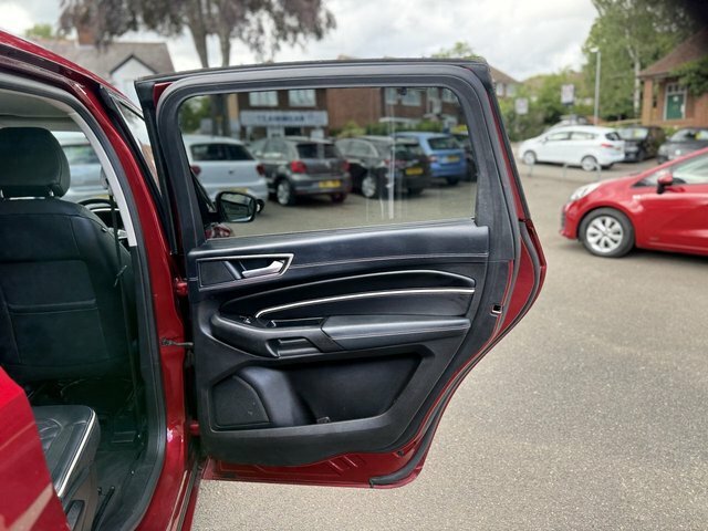 Ford S-Max  Black #39