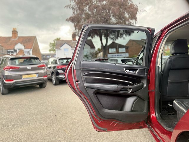 Ford S-Max  Black #50