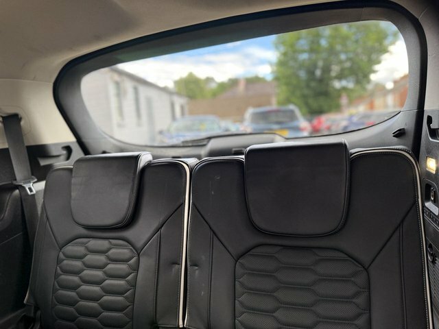 Ford S-Max  Black #47